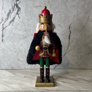 North Pole Trading Co. King Nutcracker 14” Christmas Decor Plaid & Faux Fur